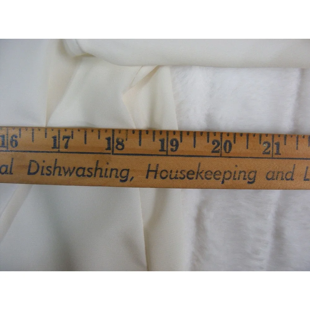 Essentials Worthington Blouse Womens 10 Cream Excellent Lace Bib Pintuck Pleat